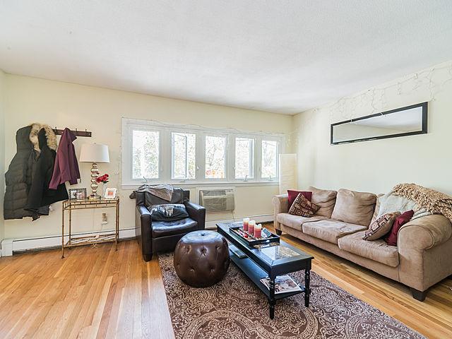 3 bed, 1.5 bath apartment for rent at 45 Winslow Rd Unit 2, Brookline Village — photo 1 of 8
