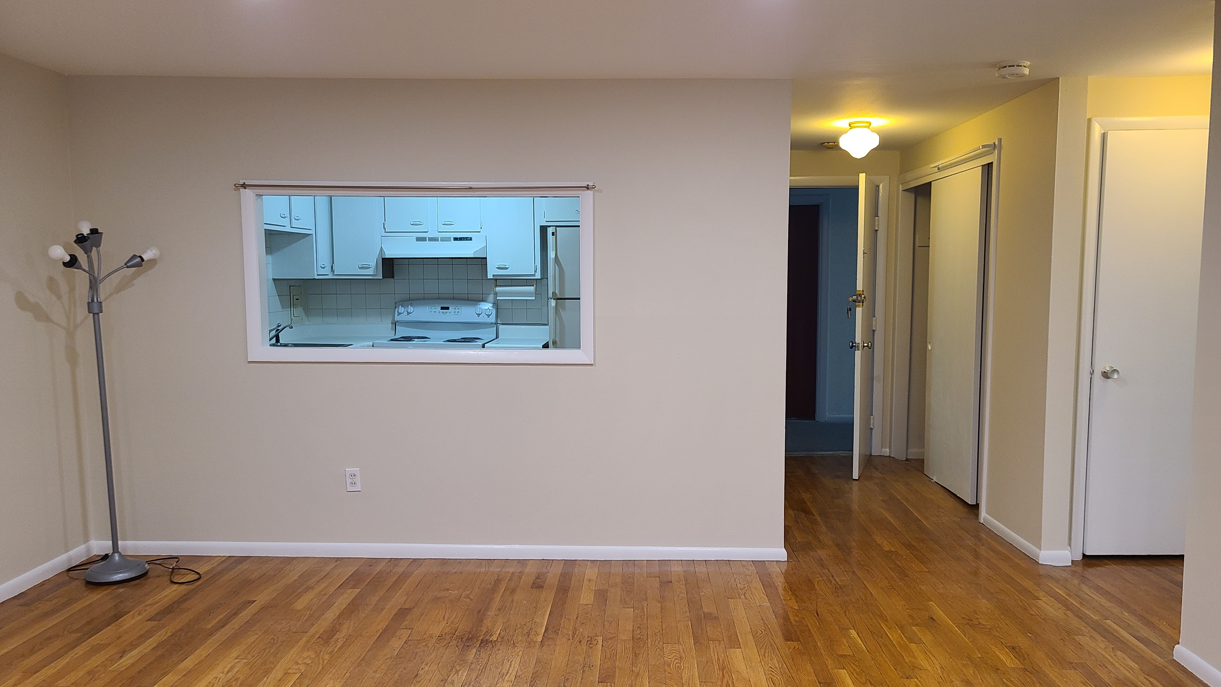 1 bed, 1 bath apartment for rent at 121 Tremont St Unit 121, Brighton — photo 4 of 12