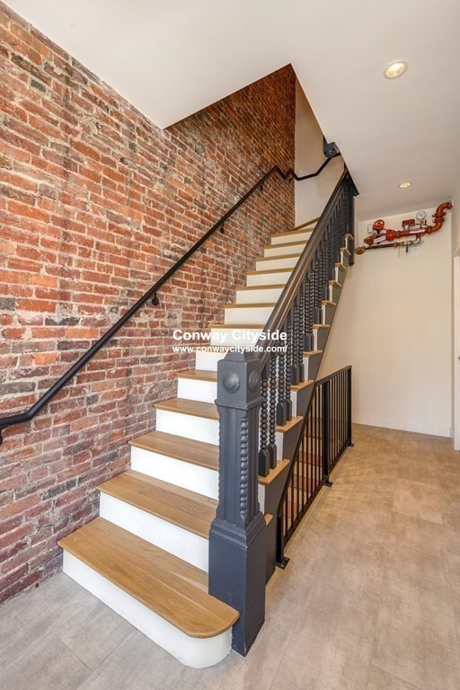 37 Harvard St, Brookline Village