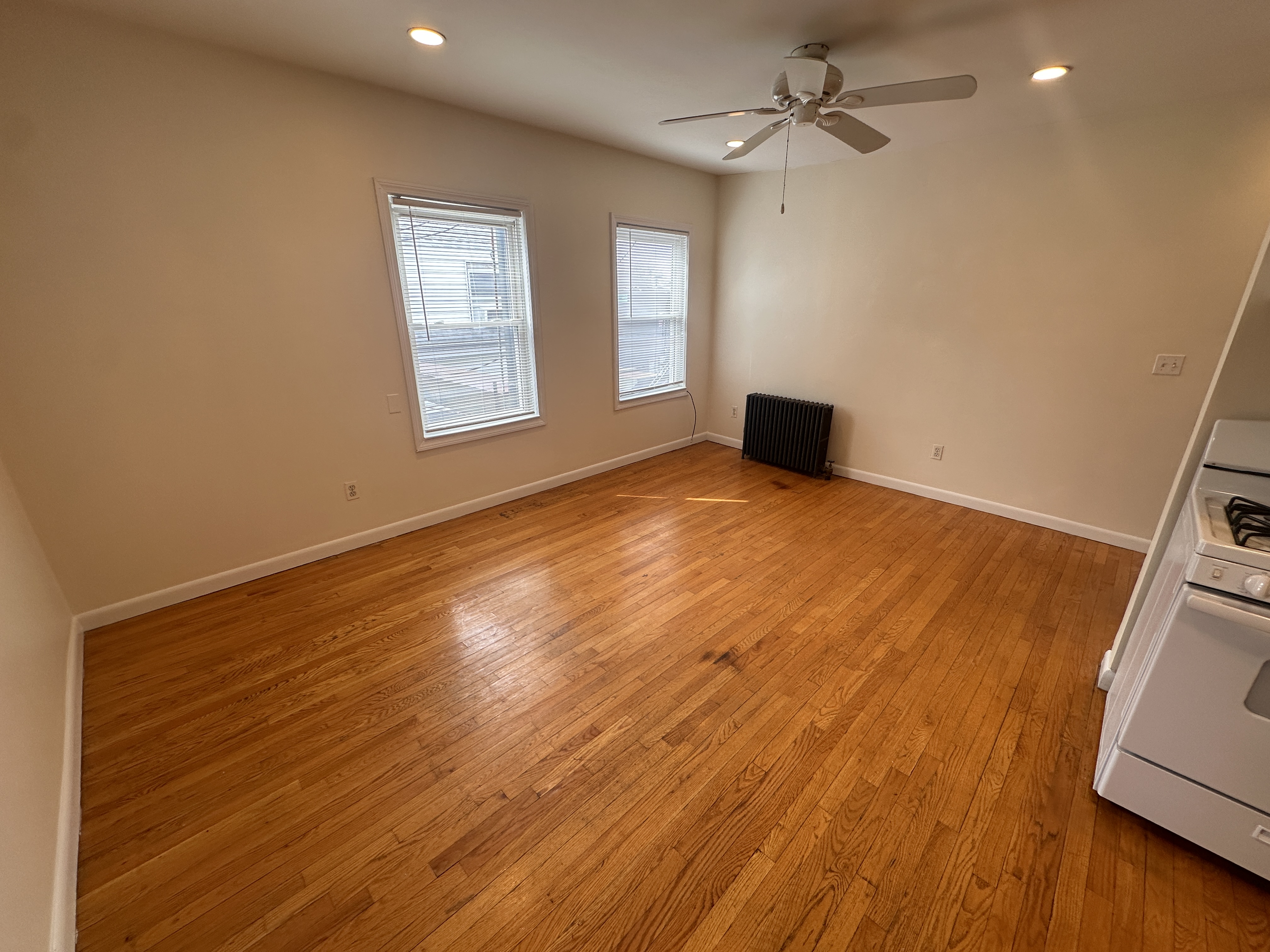 6 Alberta Ter, North Cambridge