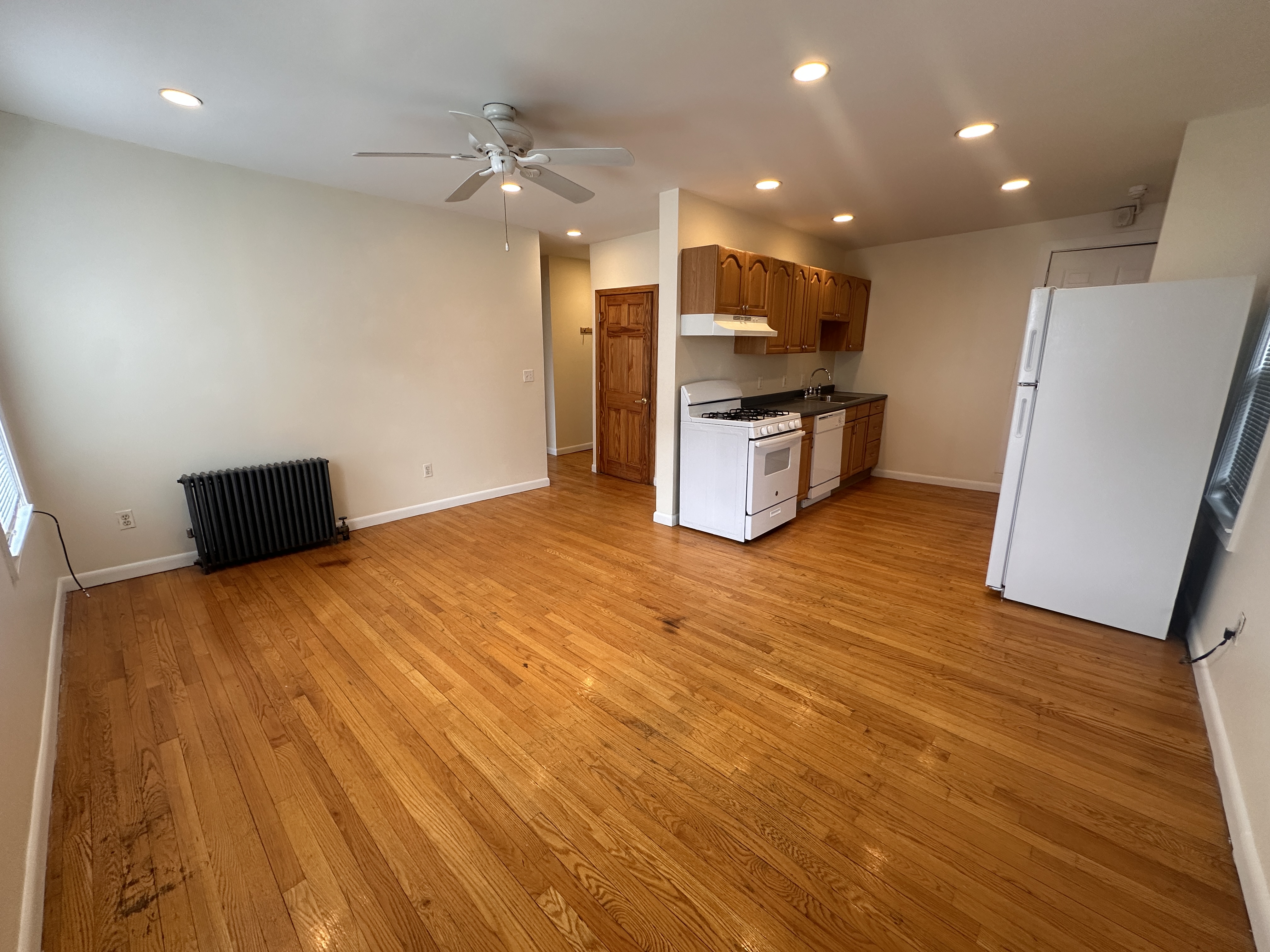 6 Alberta Ter, North Cambridge