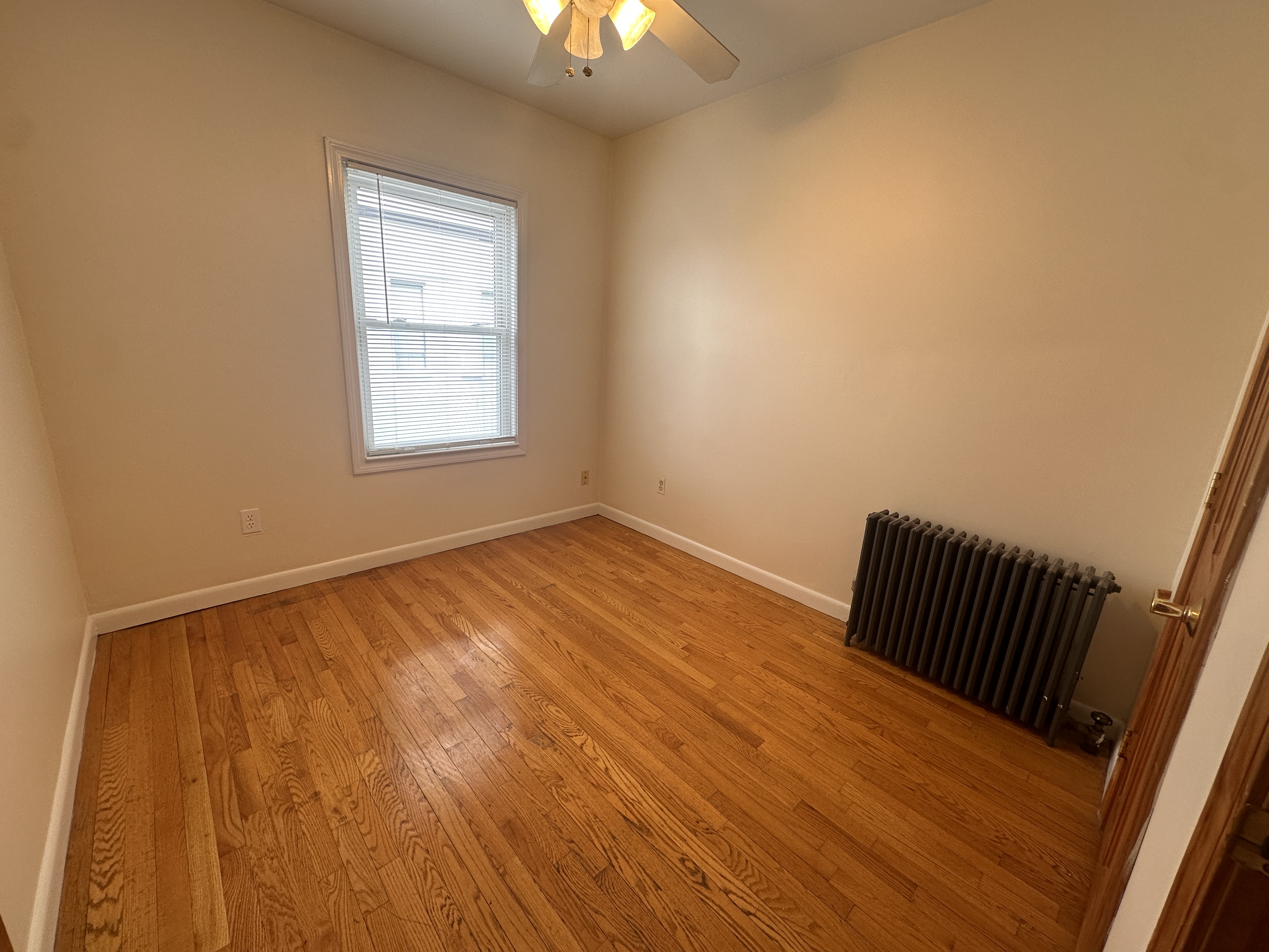 6 Alberta Ter, North Cambridge