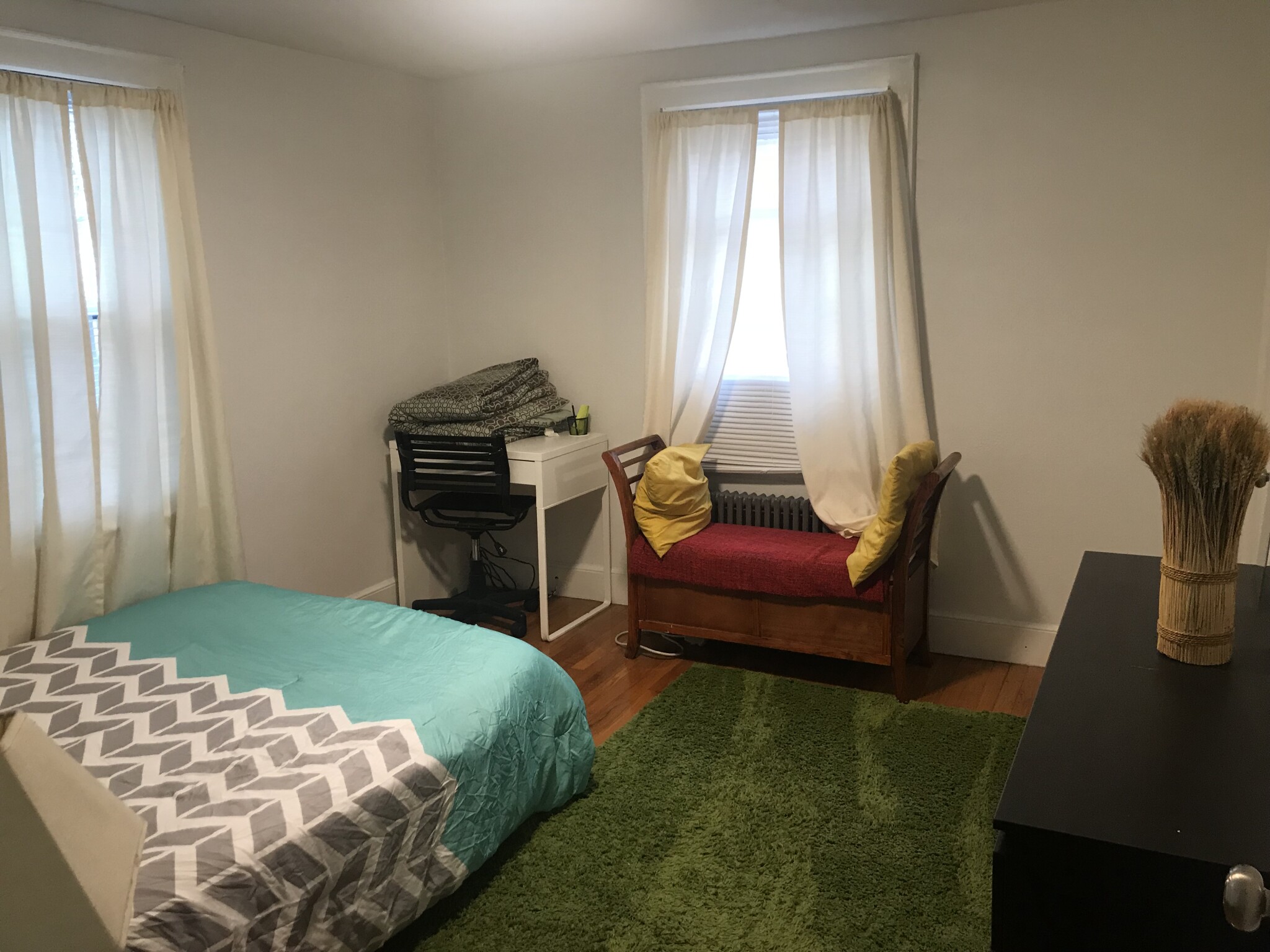 136 Burget Ave, Medford