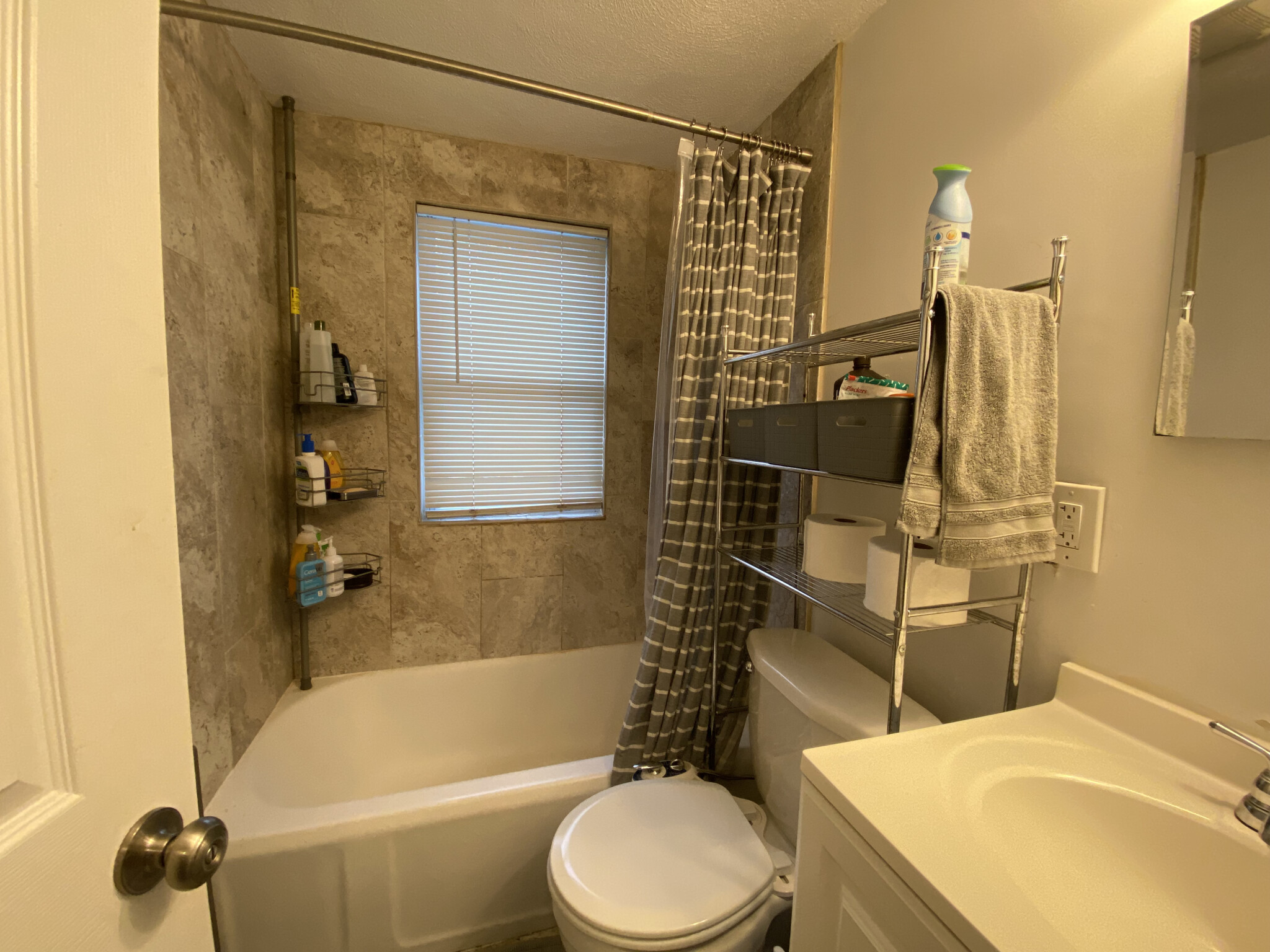 136 Burget Ave, Medford