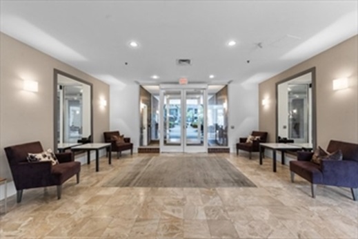 950 Massachusetts Ave, Harvard Square