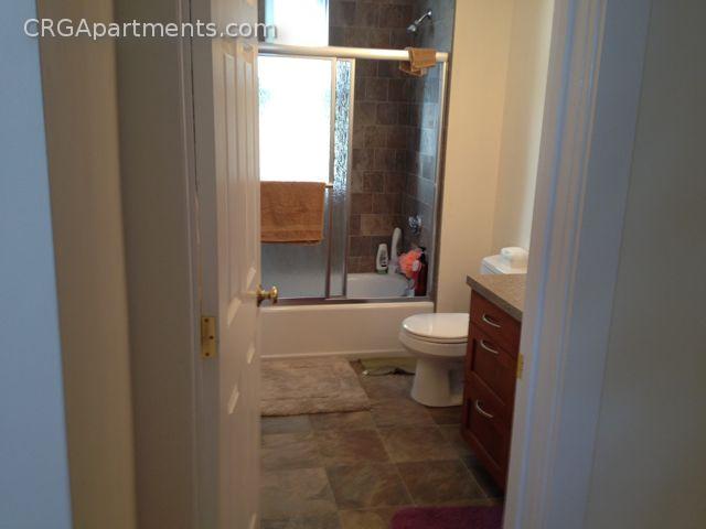 4 bed, 2 bath apartment for rent at 364 Highland Ave Unit 2, Davis Square — photo 10 of 13