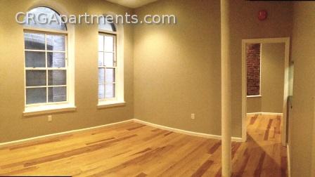 17 Bow St, Prospect Hill