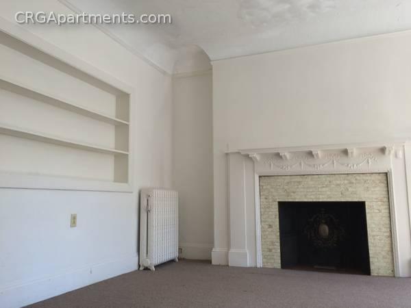 1039 Massachusetts Ave, Harvard Square