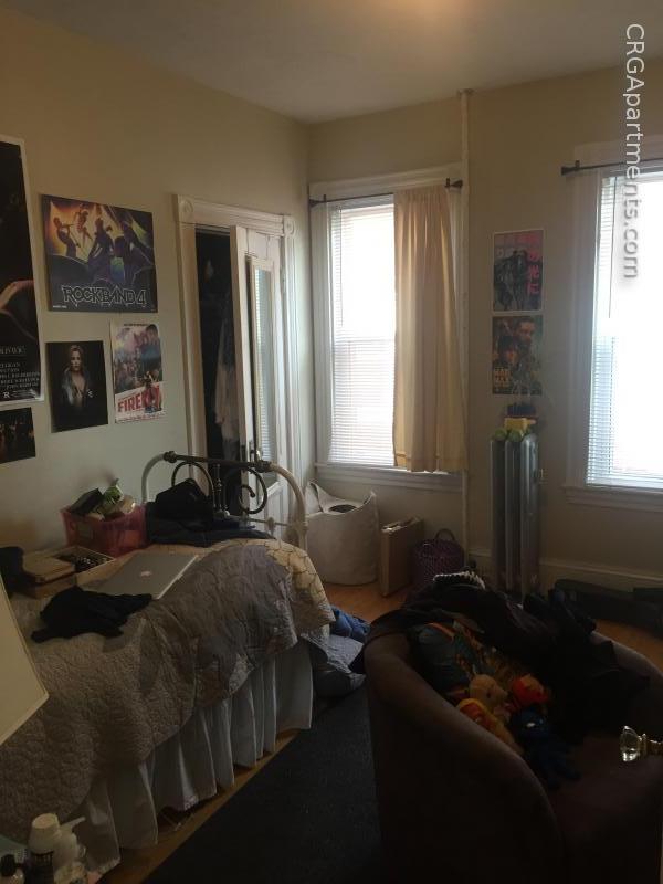 38 Cherry St, Davis Square