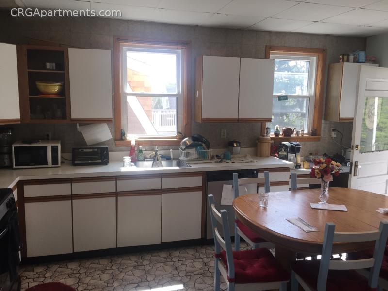 38 Cherry St, Davis Square