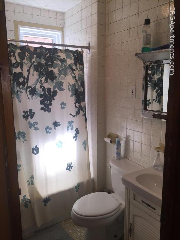 38 Cherry St, Davis Square