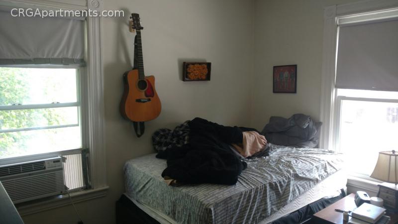 40 Myrtle Ave, Harvard Square