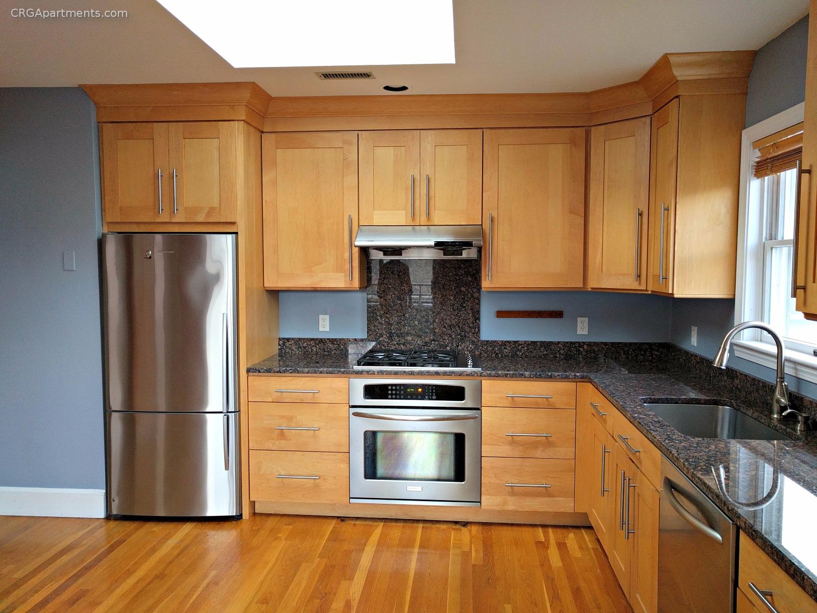 28 Surrey St, Harvard Square