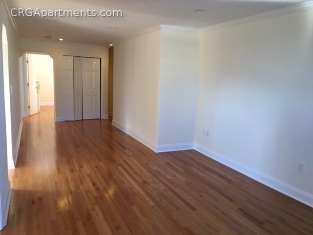 60 Brattle St, West Cambridge