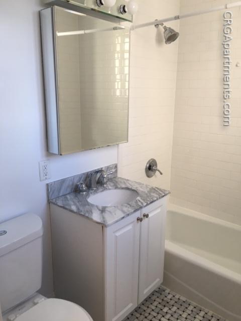 60 Brattle St, West Cambridge