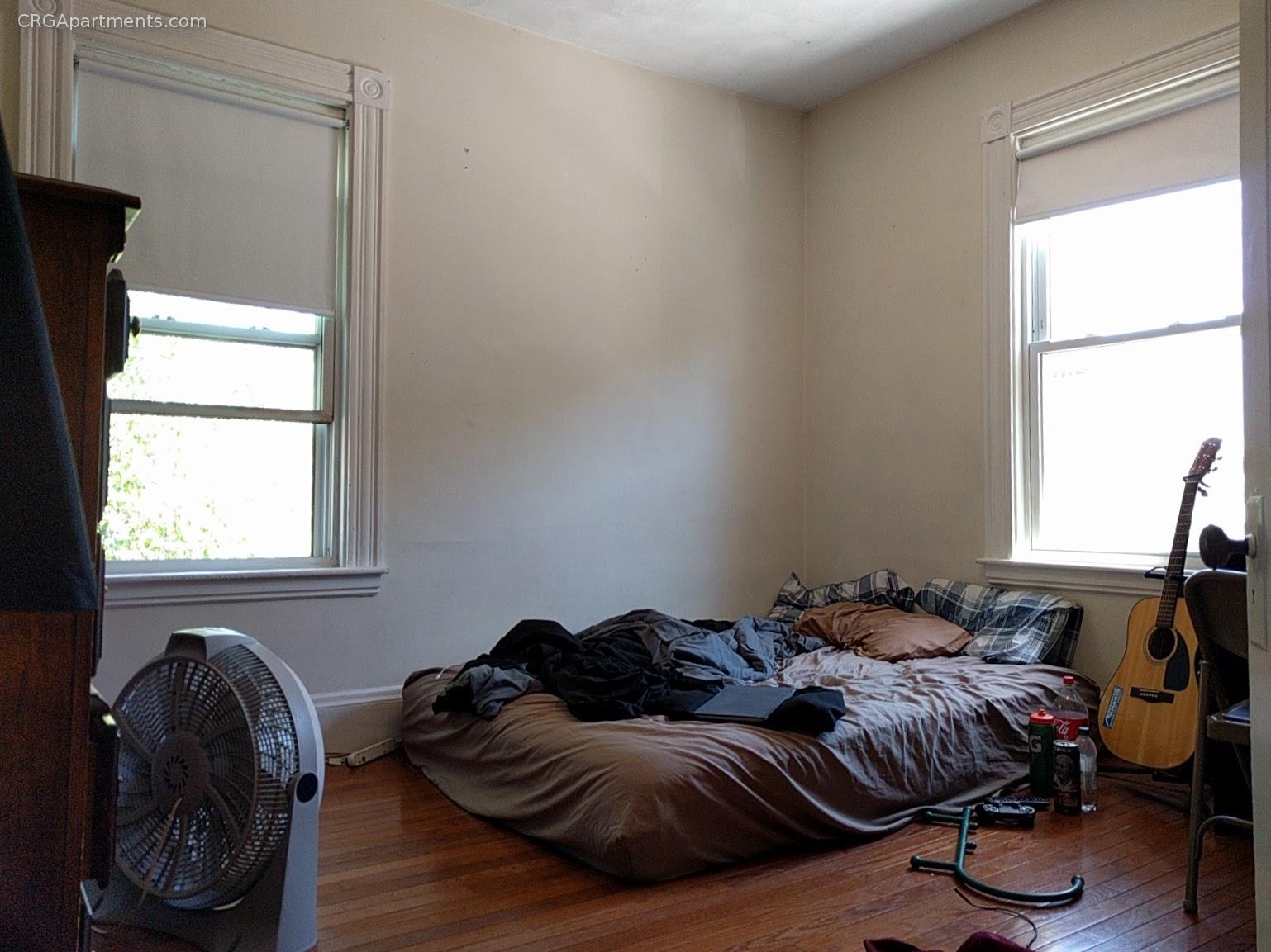 3 bed, 1 bath apartment for rent at 40 Myrtle Ave Unit 1, Harvard Square — photo 6 of 7