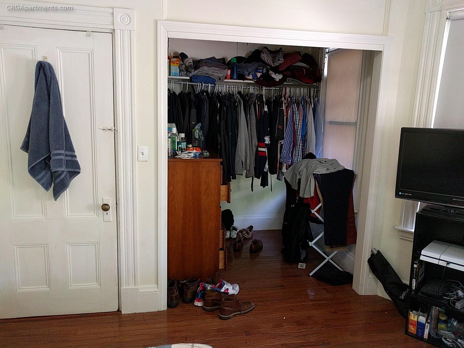 3 bed, 1 bath apartment for rent at 40 Myrtle Ave Unit 1, Harvard Square — photo 4 of 7