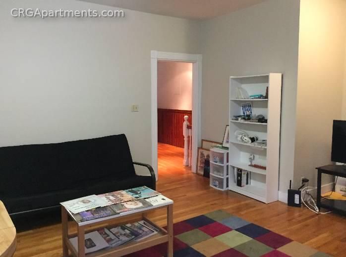 2 bed, 1 bath apartment for rent at 166 Putnam Ave Unit 2, Cambridgeport — photo 3 of 9