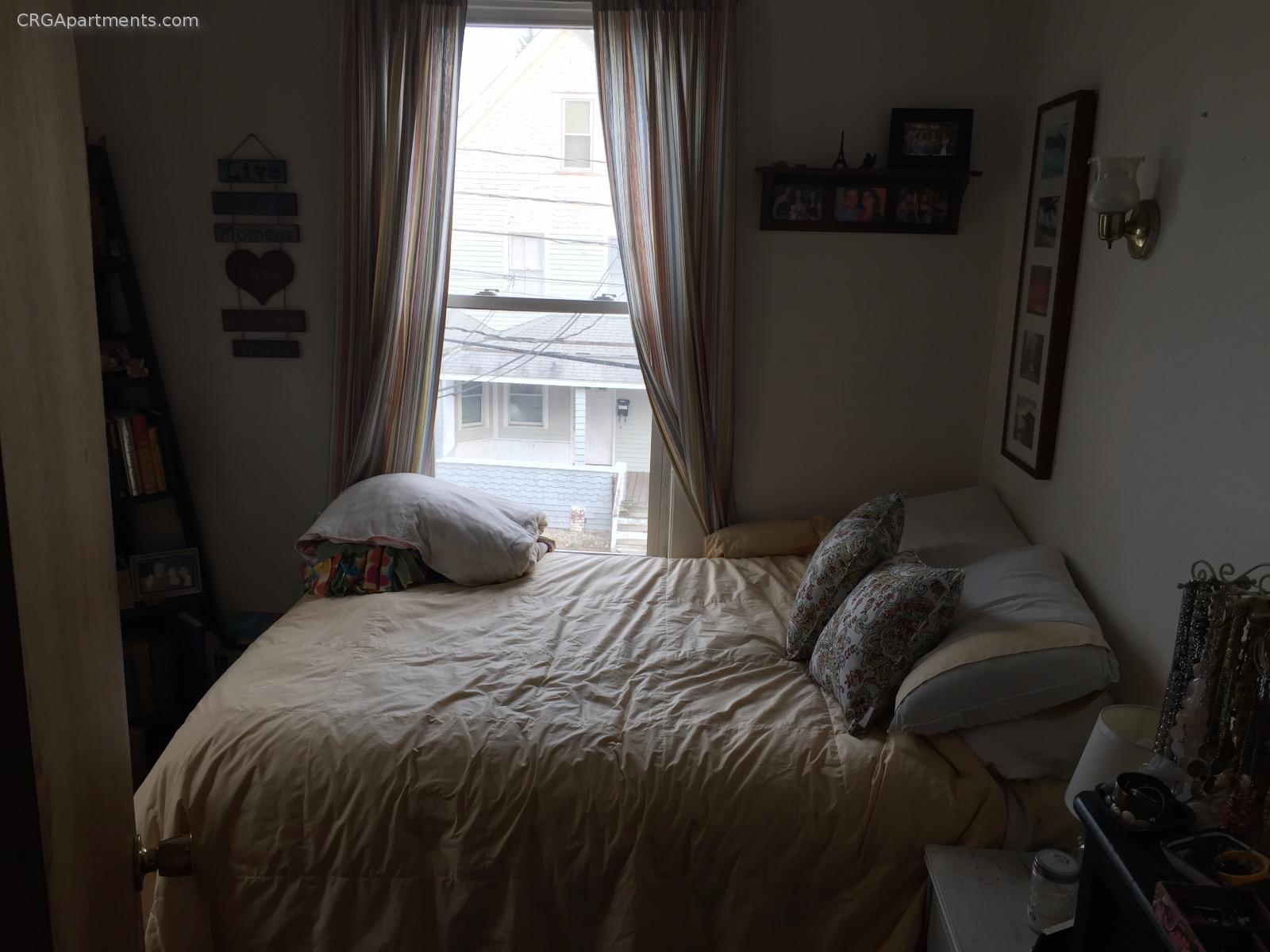 11 Clarendon Ave, Teele Square