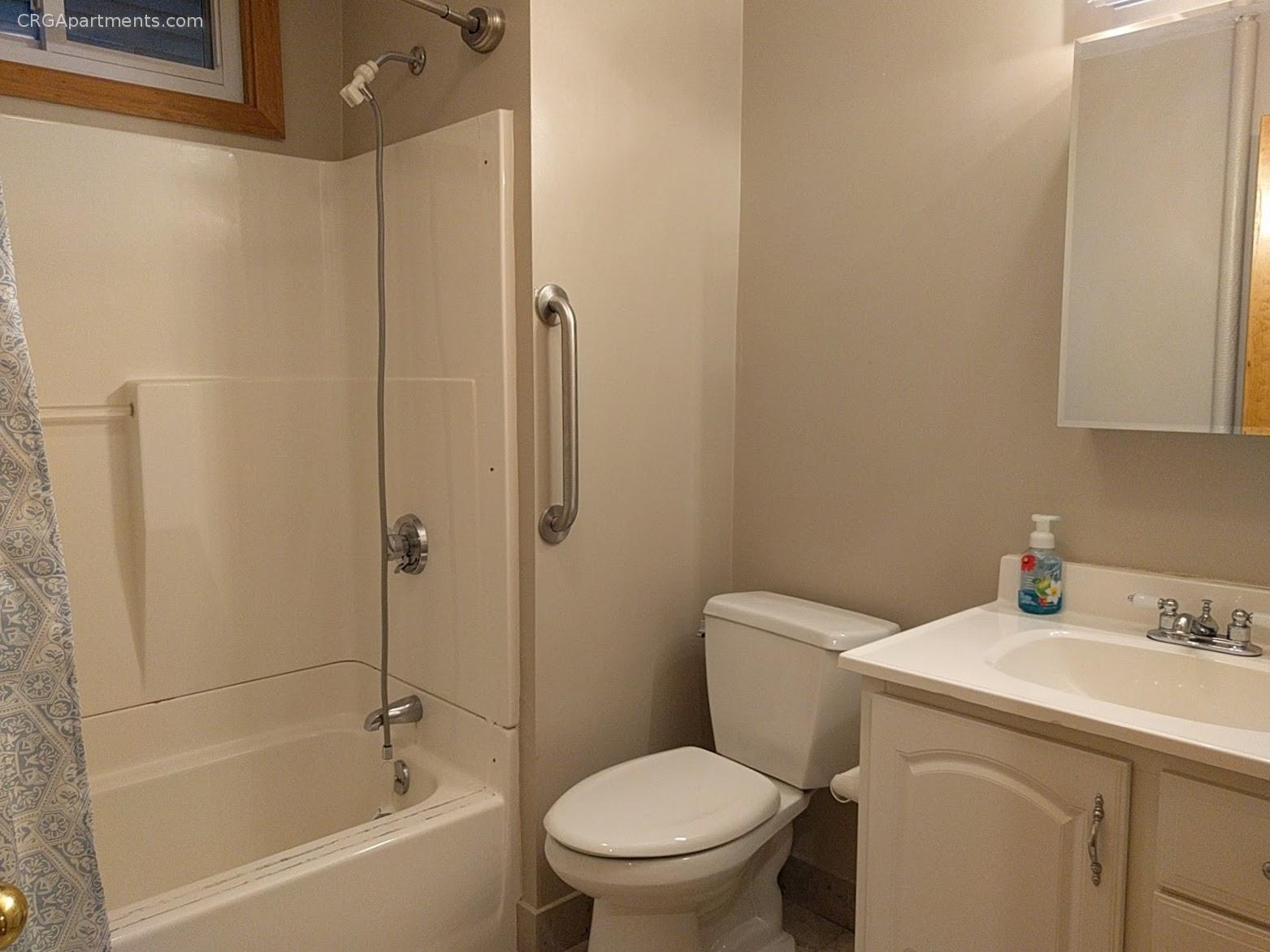 35 37 Hancock St, Davis Square