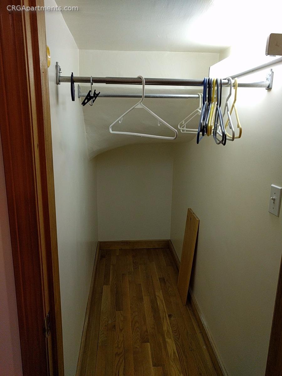 35 37 Hancock St, Davis Square