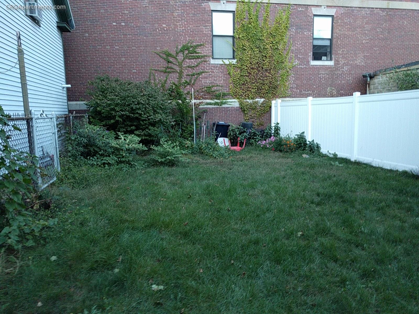 211 Erie St, Cambridgeport