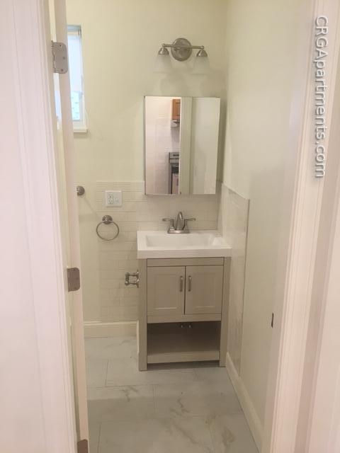 379 Harvard St, Mid-Cambridge