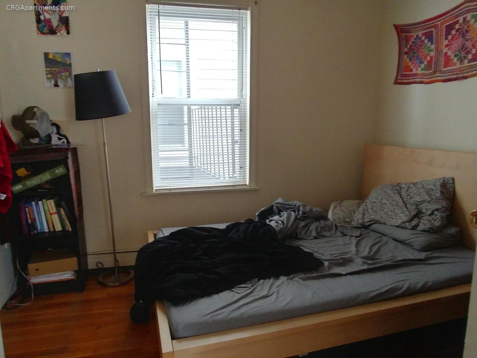 4 bed, 2 bath apartment for rent at 315 Elm St Unit 2, Inman Square — photo 14 of 27