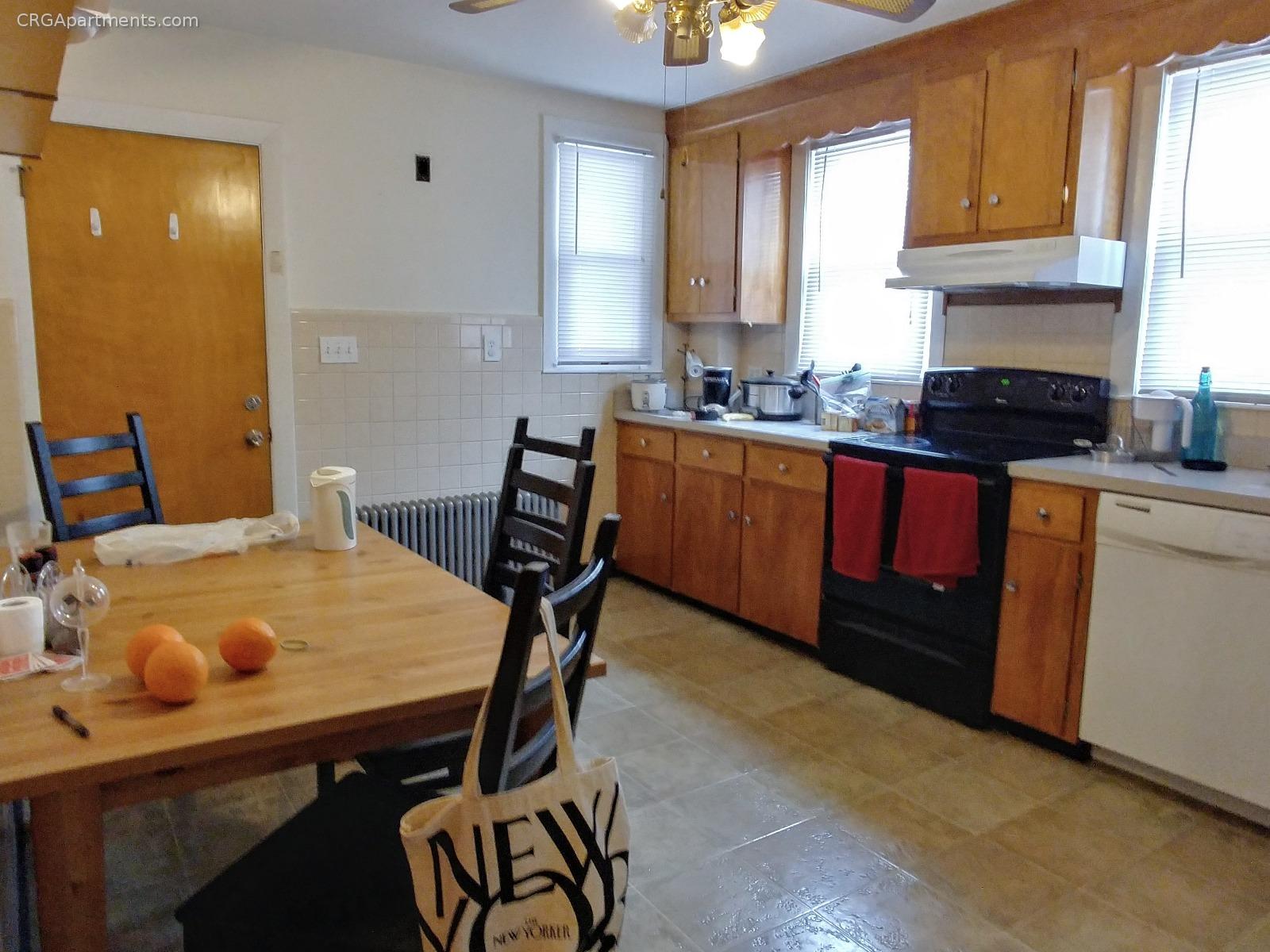 1539 Cambridge St, Mid-Cambridge