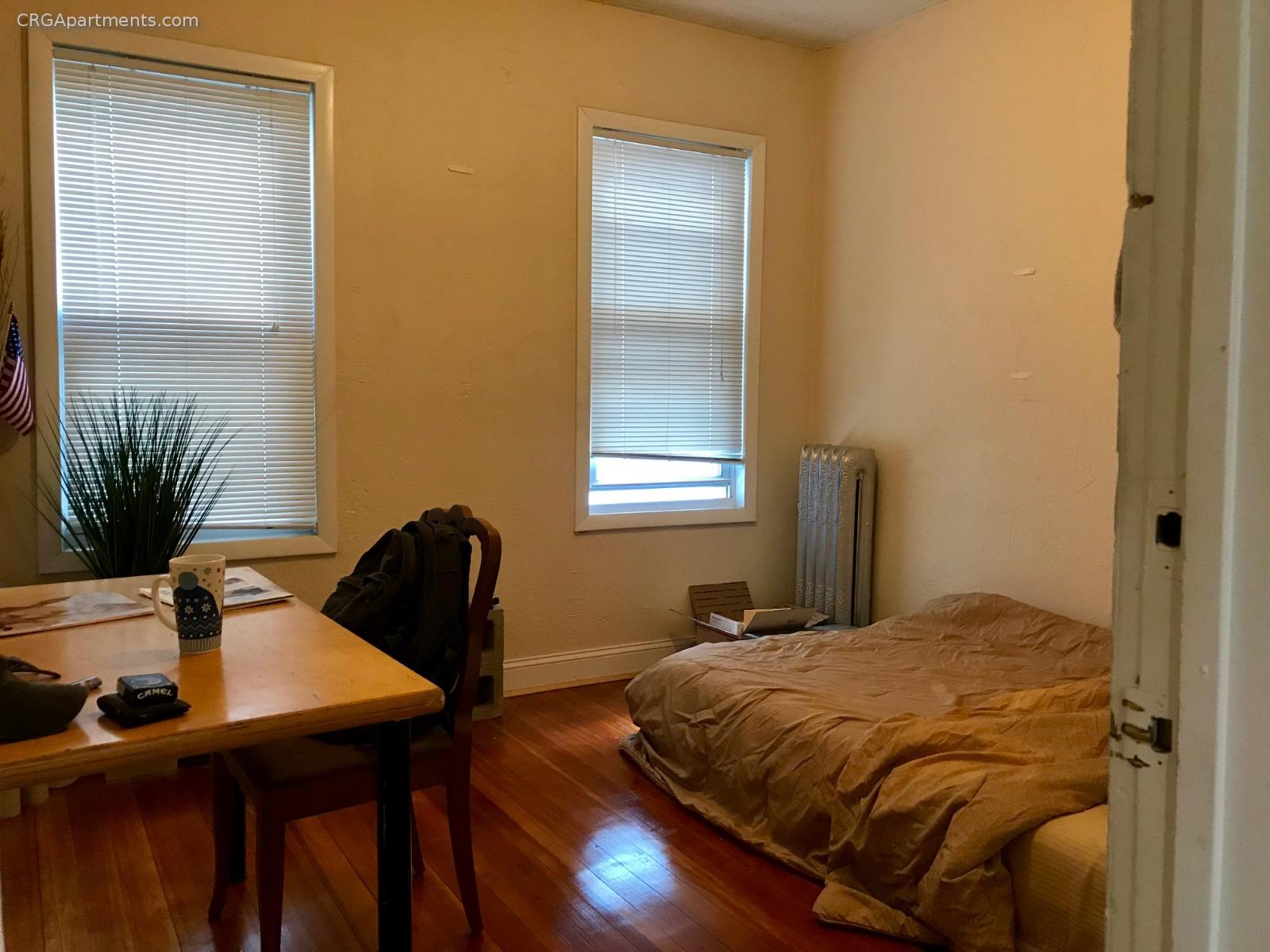 187 Broadway, East Somerville