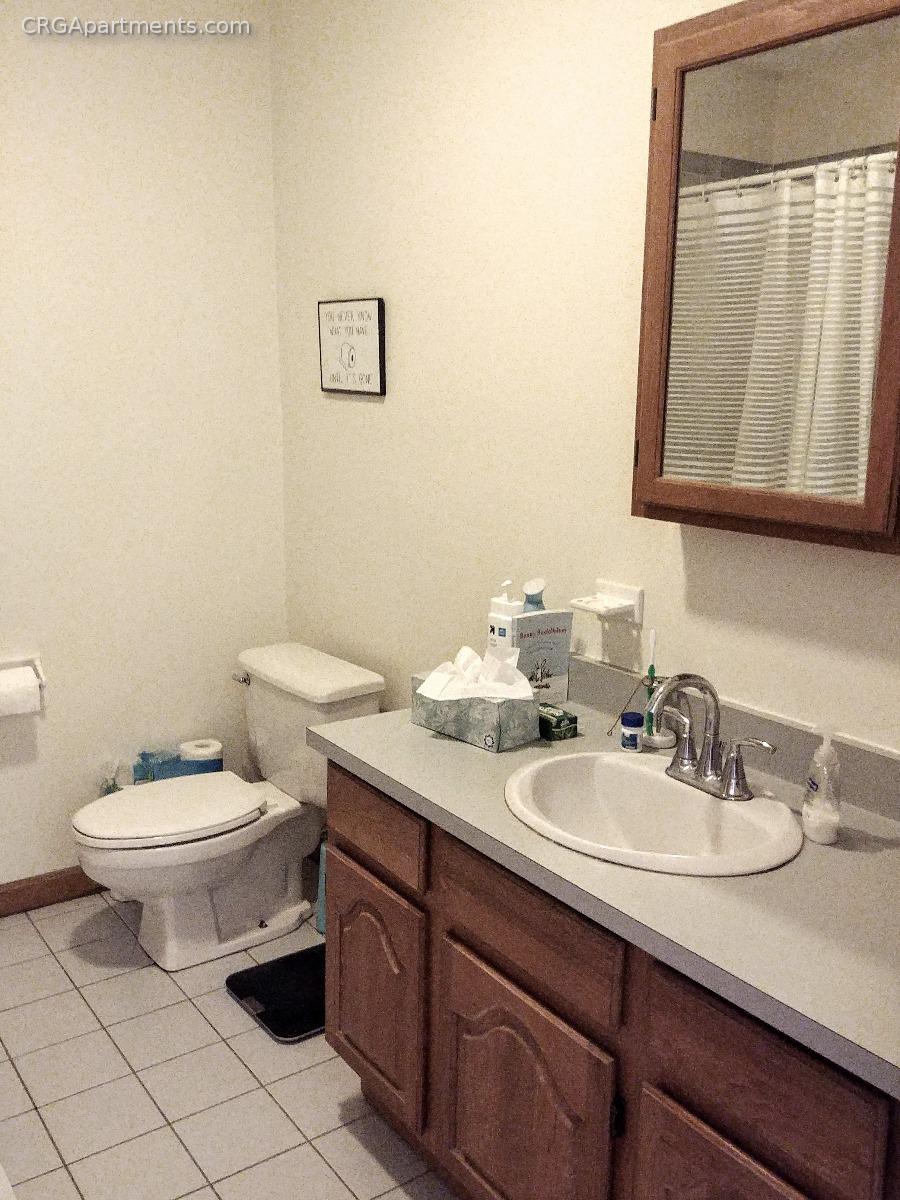 154 Cedar St, Powder House Square