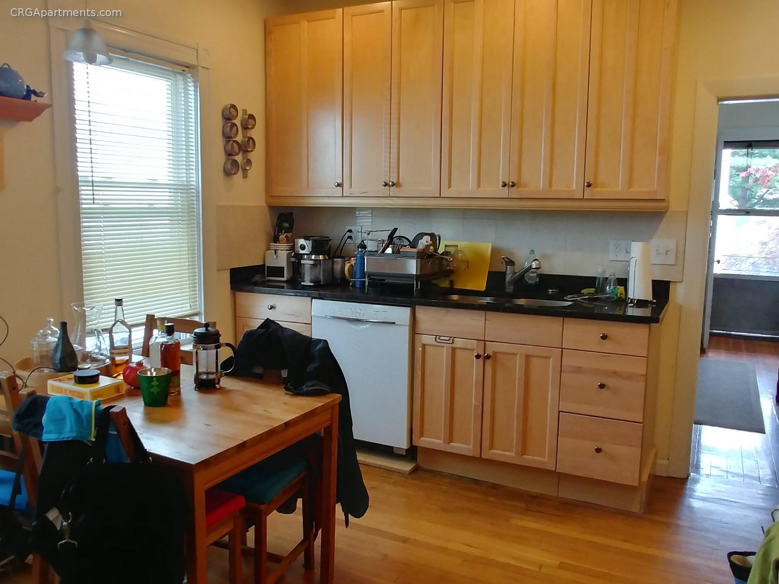 74 Fremont St, South Medford