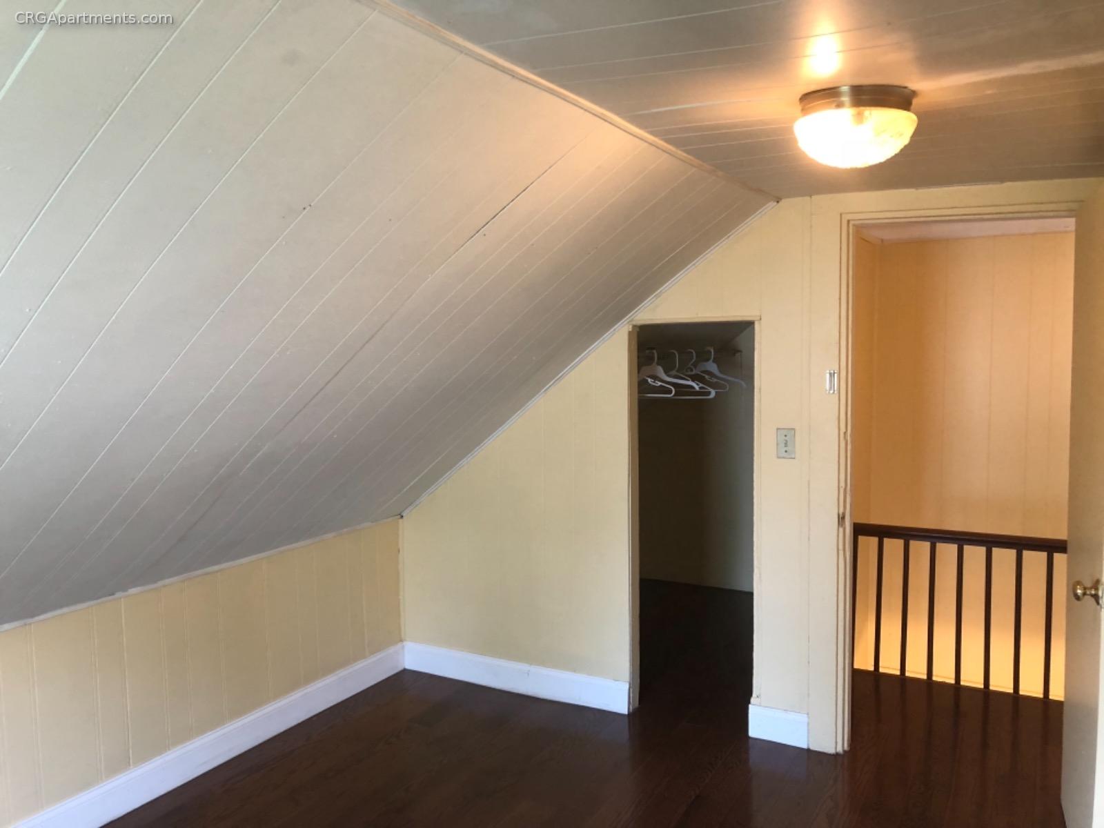 22 Linden St, Ward Two