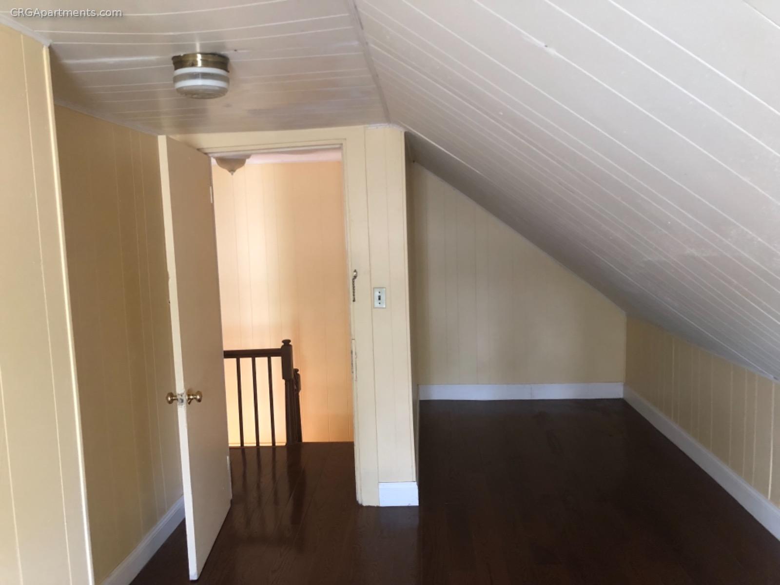 22 Linden St, Ward Two