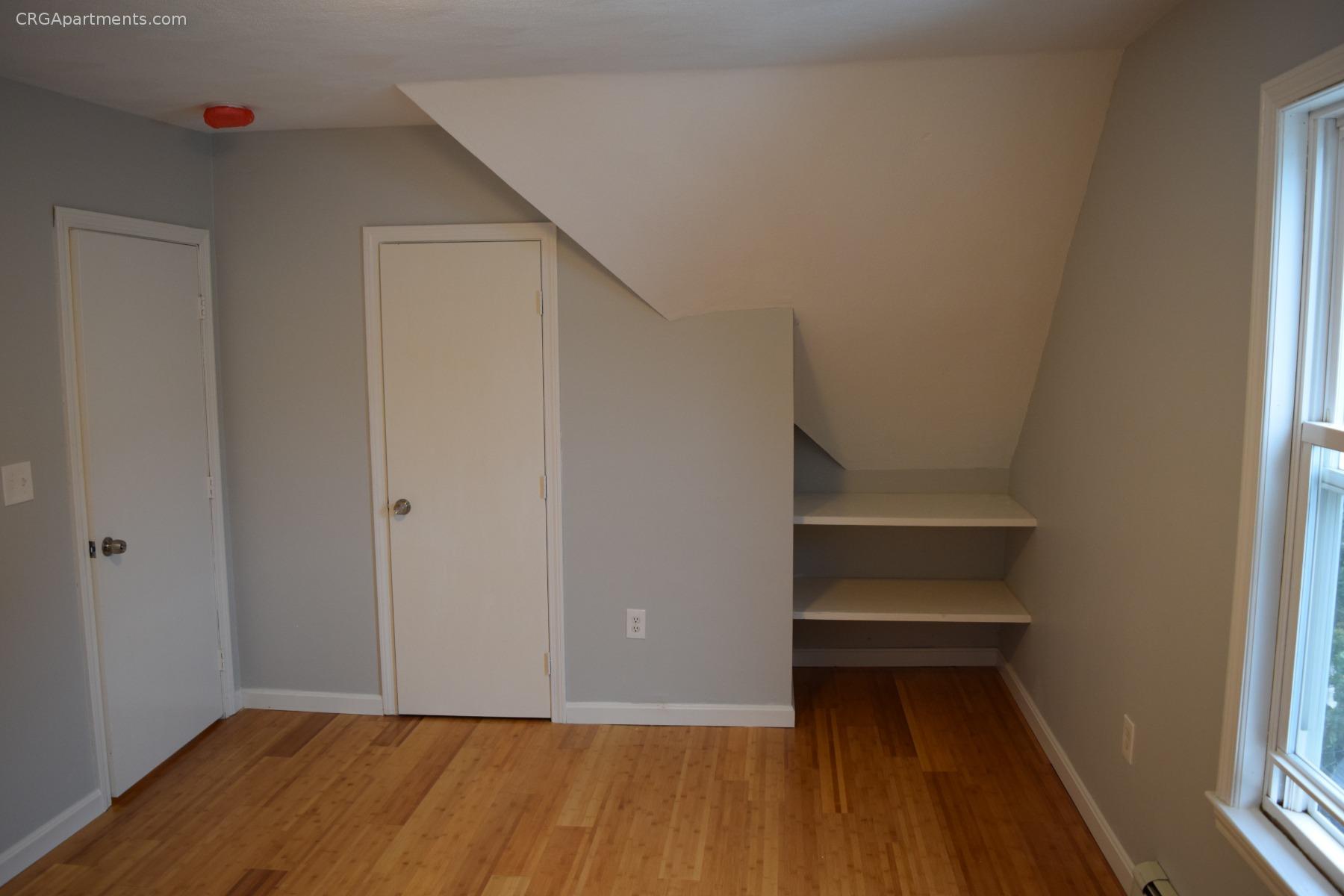 65 Lowell St, Spring Hill