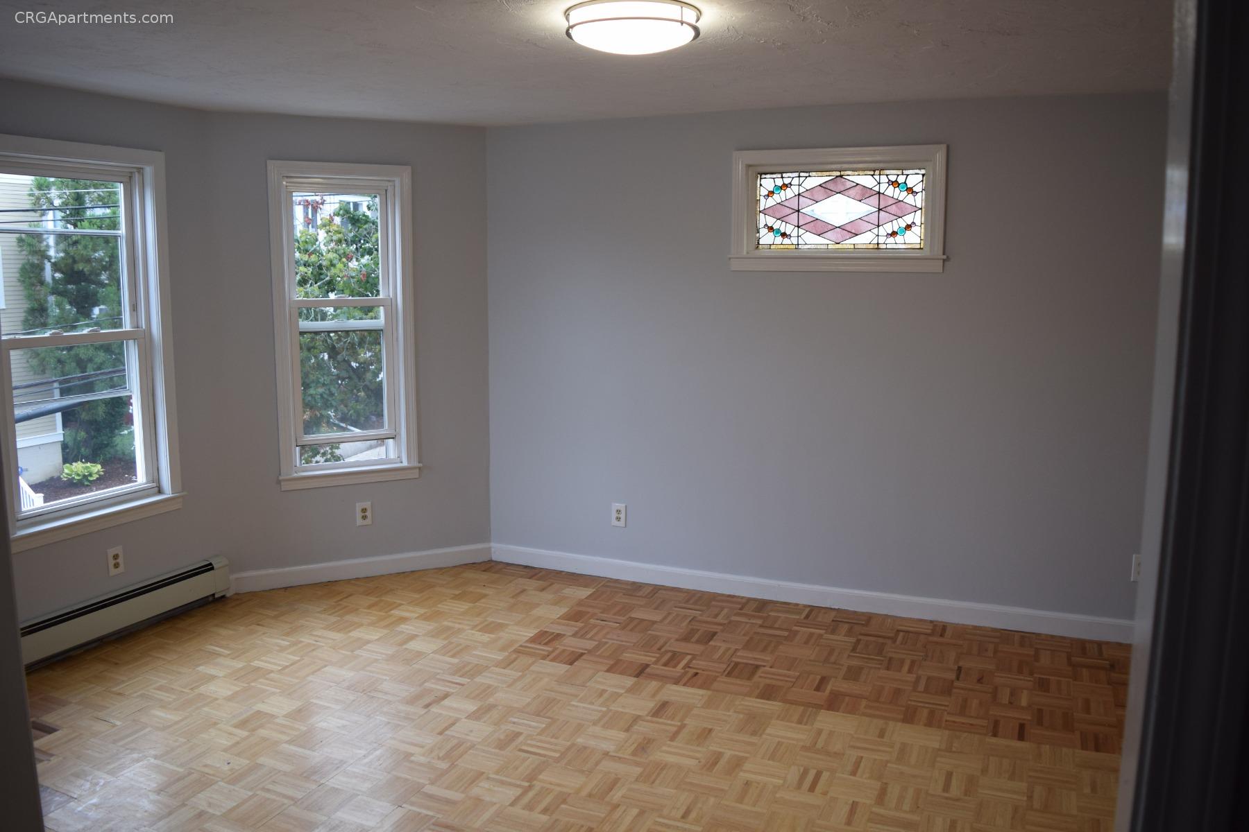 65 Lowell St, Spring Hill