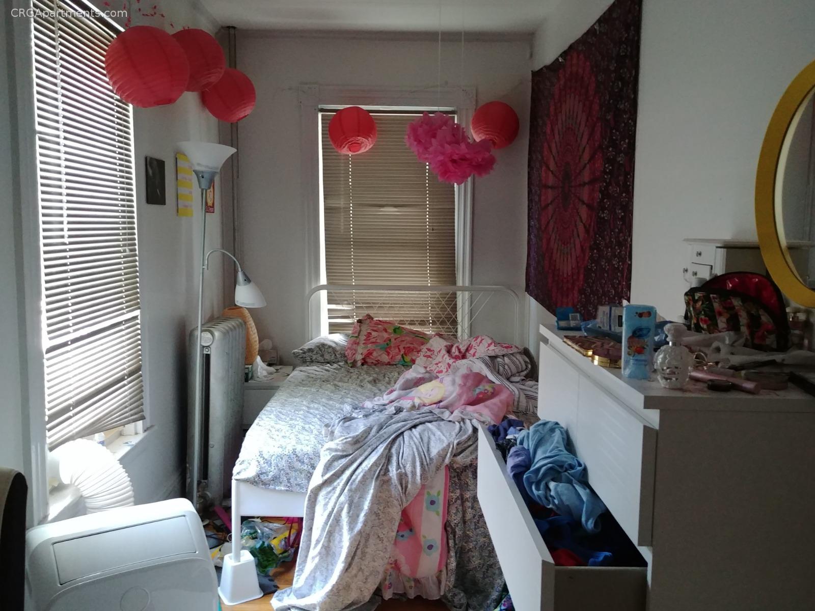 15 Curtis Ave, West Somerville