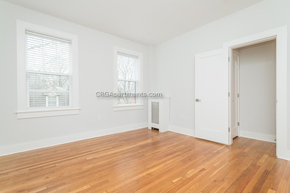 19 A Forest St, North Cambridge