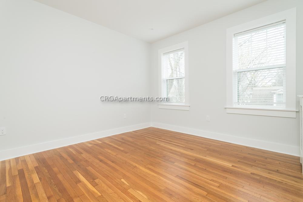 19 A Forest St, North Cambridge