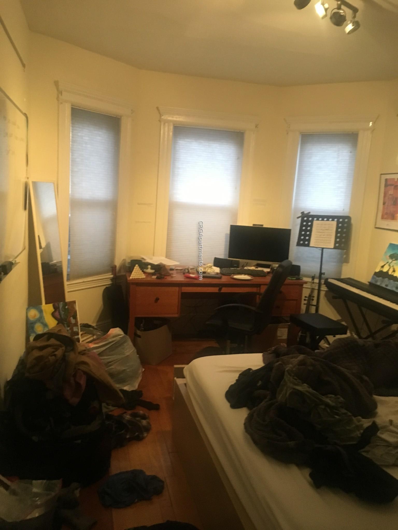 229 Harvard St, The Port