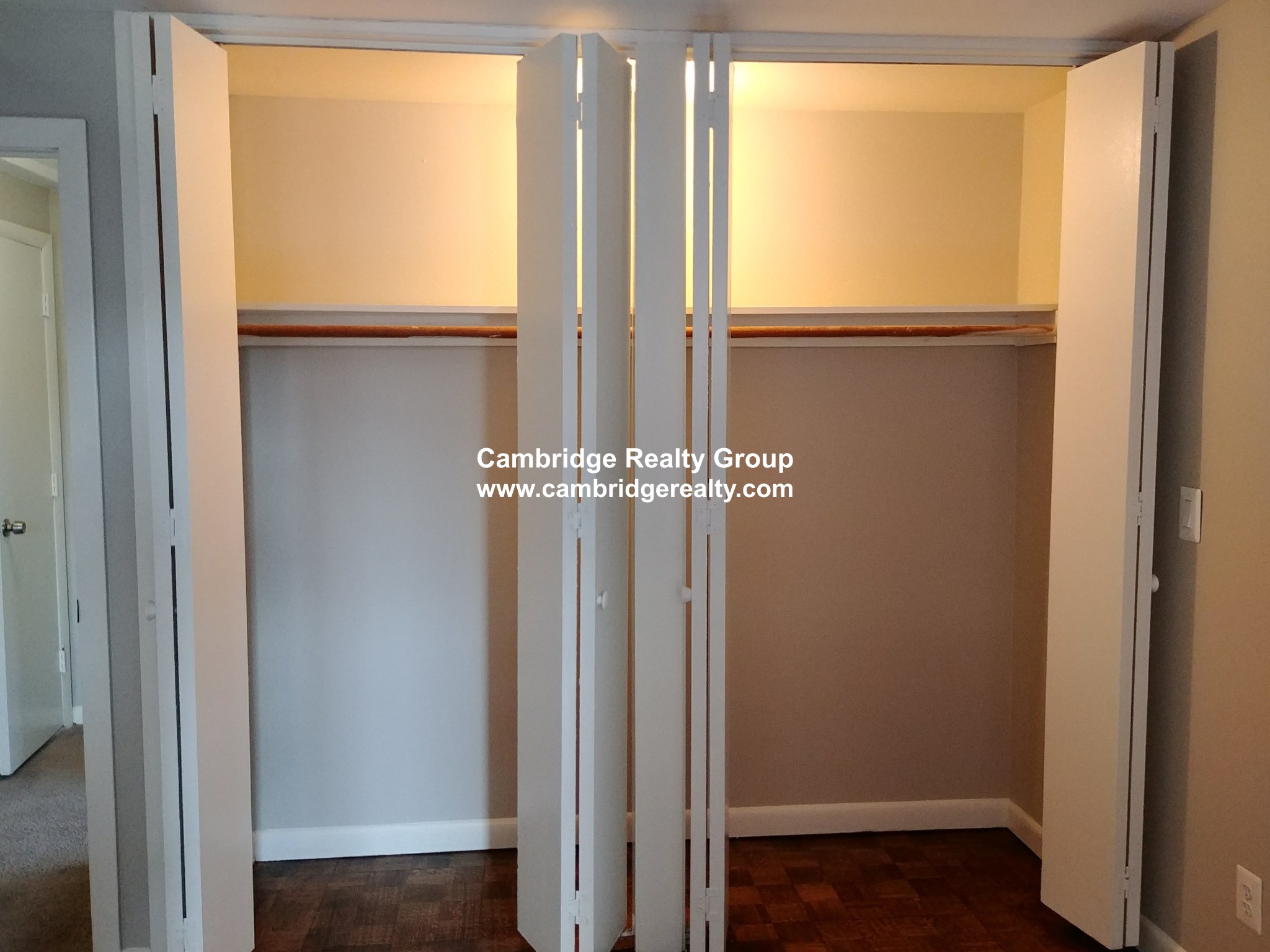 375 Harvard St, Harvard Square