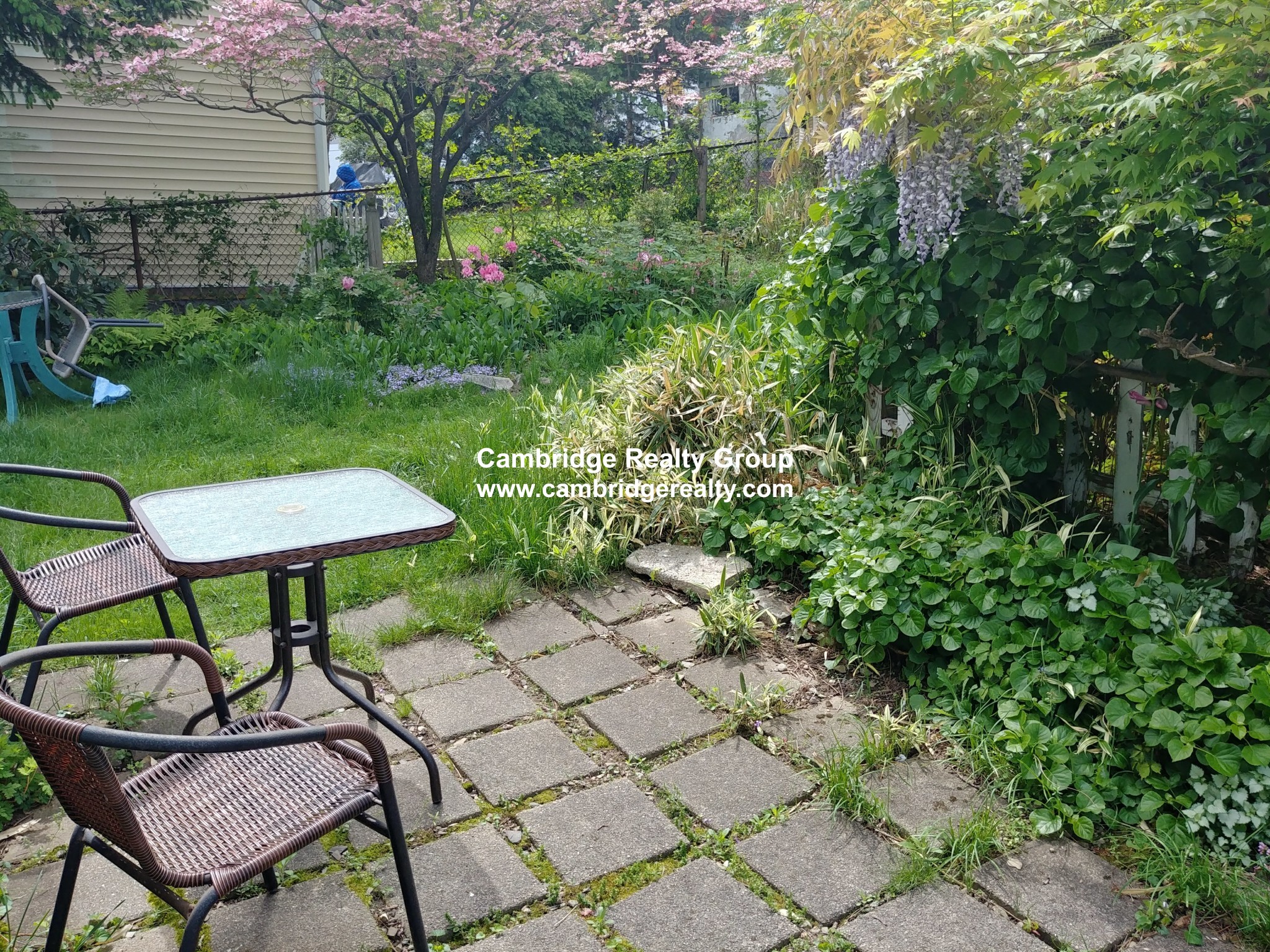 74 Fremont St, South Medford