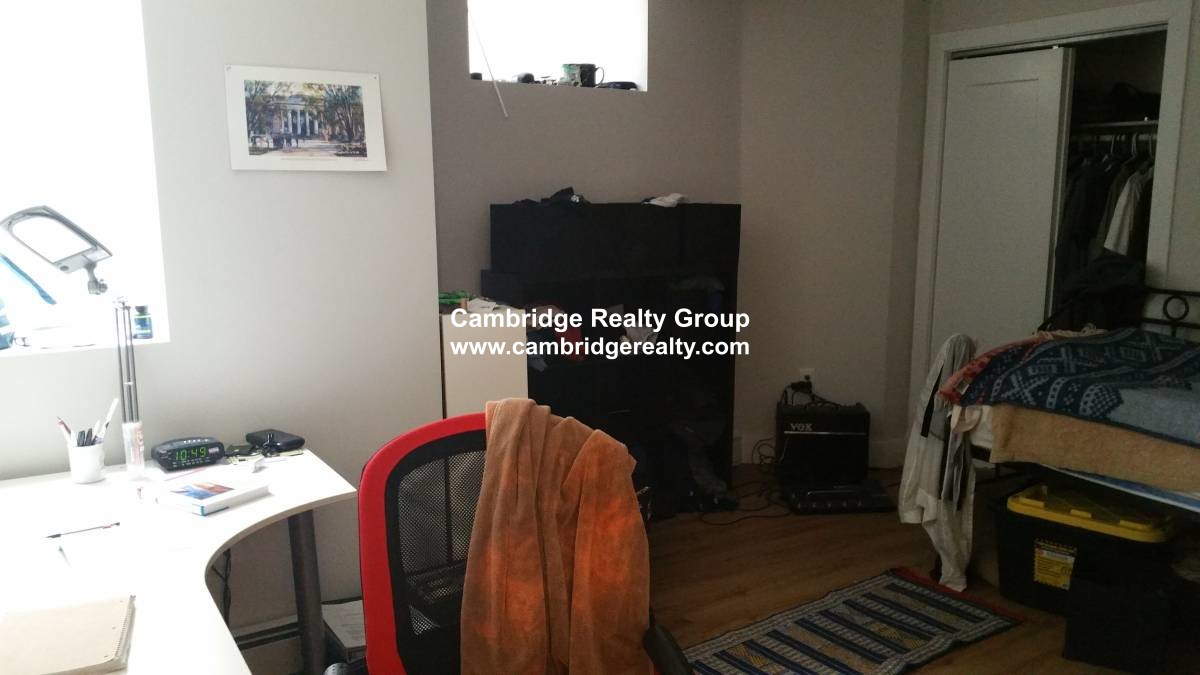 1556 Cambridge St, Mid Cambridge