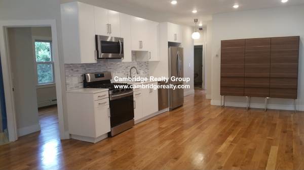 1556 Cambridge St, Mid Cambridge