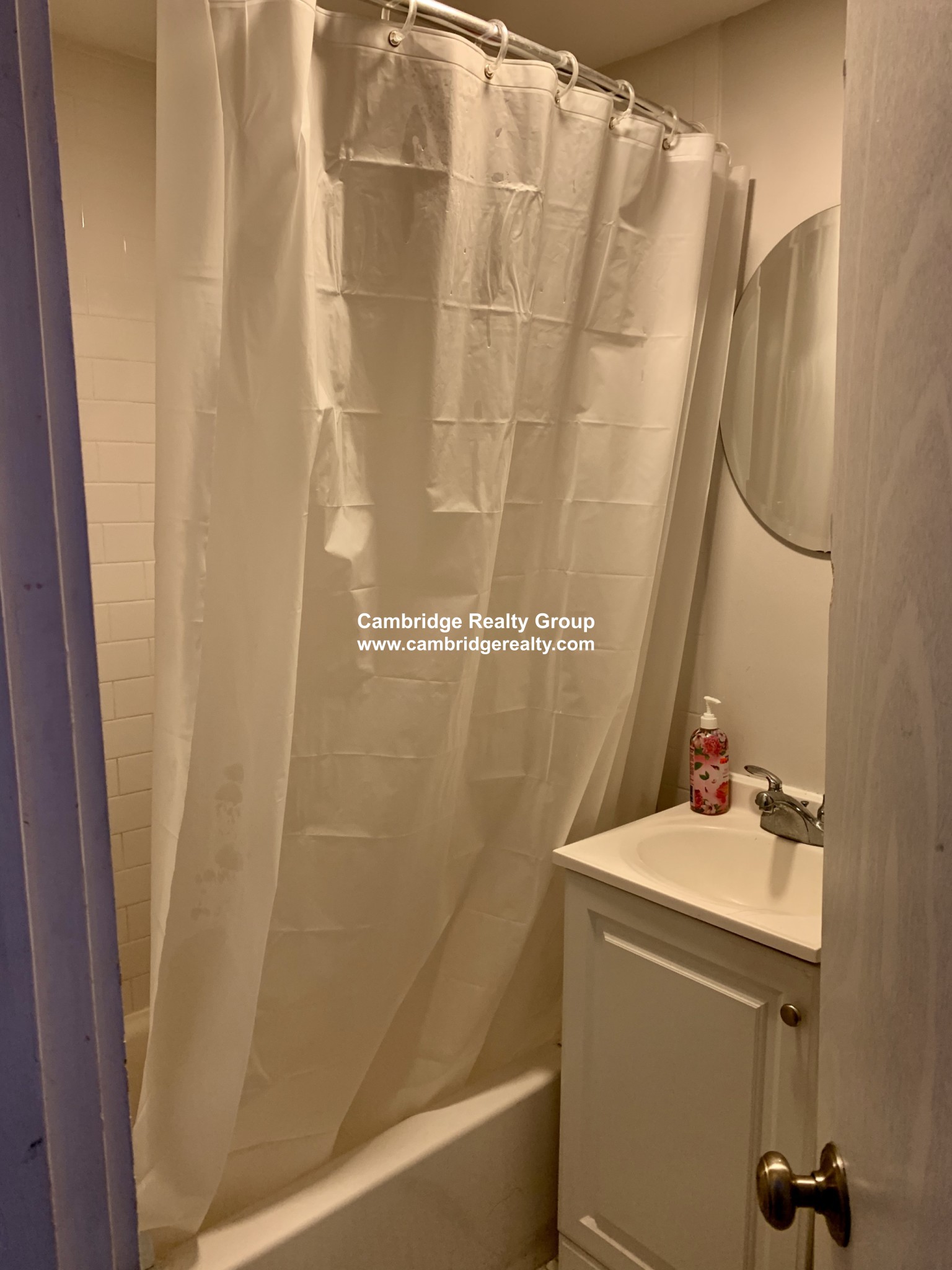 110 Willow St, Wellington-Harrington