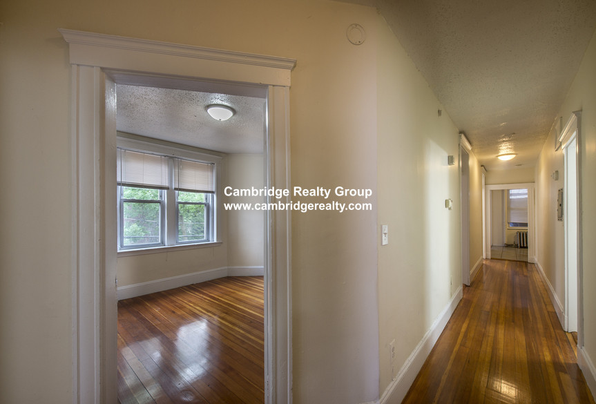 524 Cambridge St, Brighton