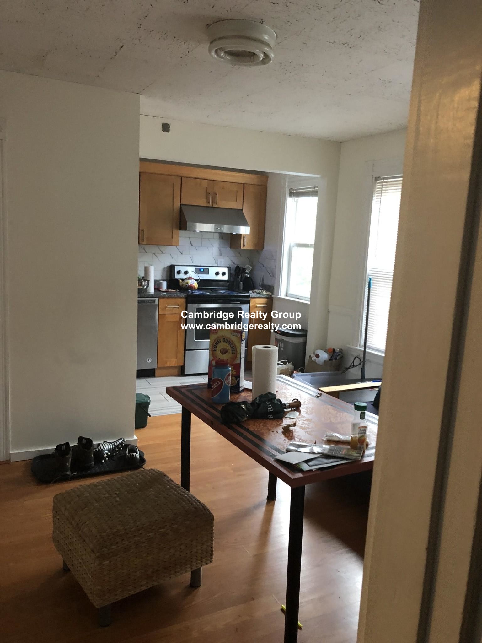 3 bed, 1 bath apartment for rent at 33 Jefferson St Unit 2, Inman Square