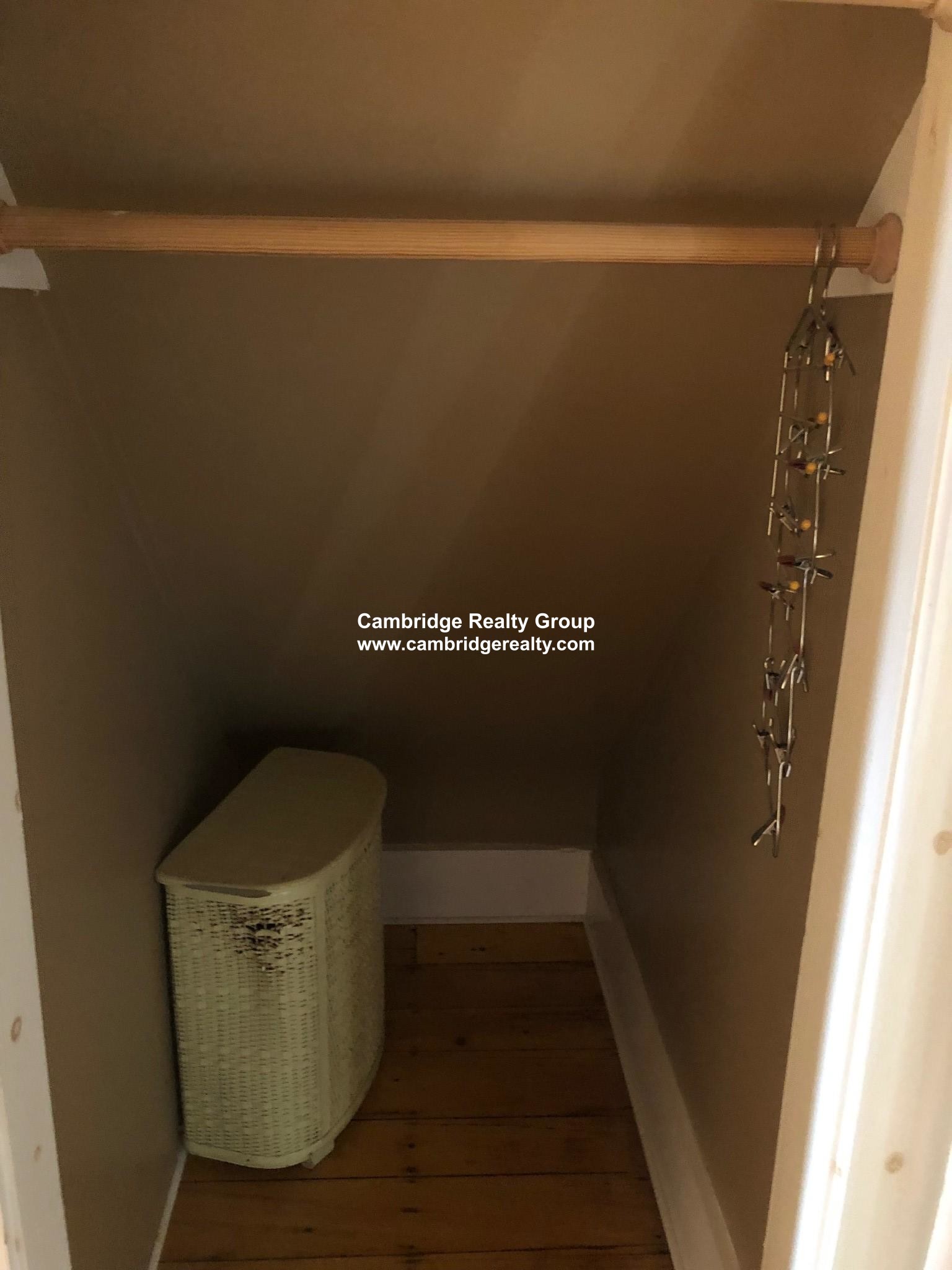 32 Robinson St, Winter Hill