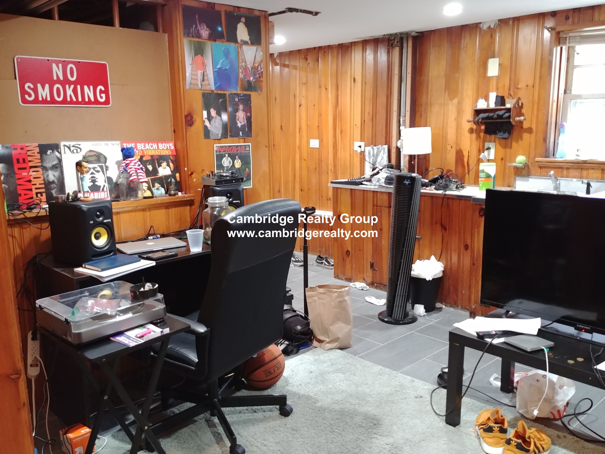 12 Upland Rd, West Somerville