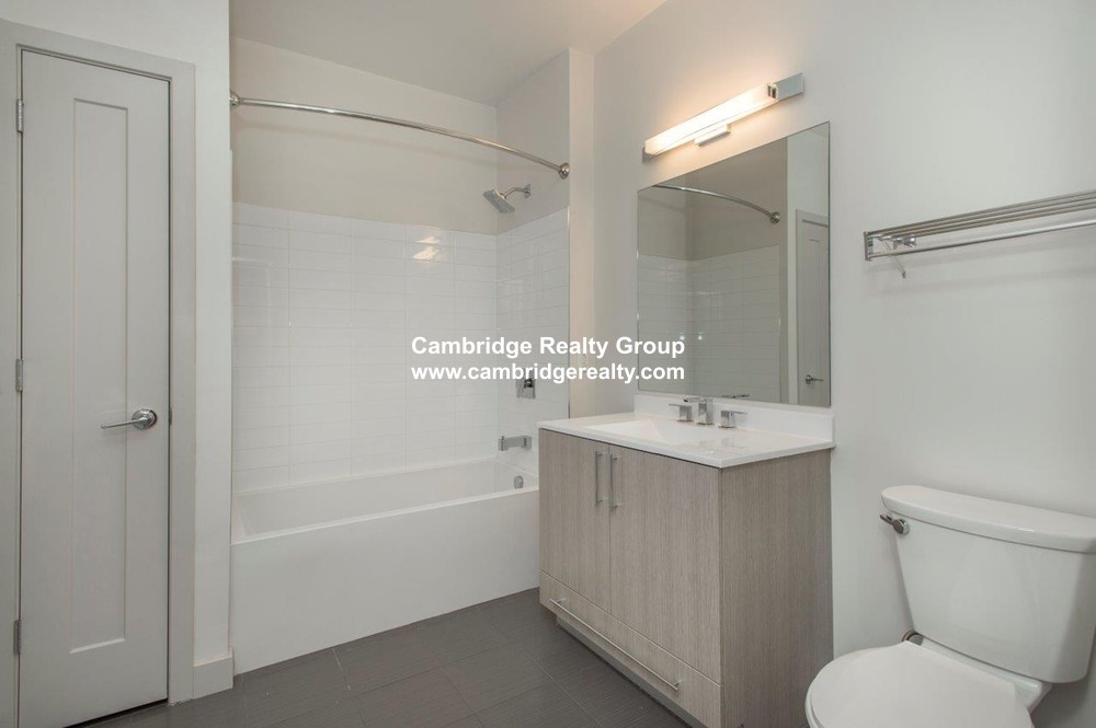 339 D St, South Boston